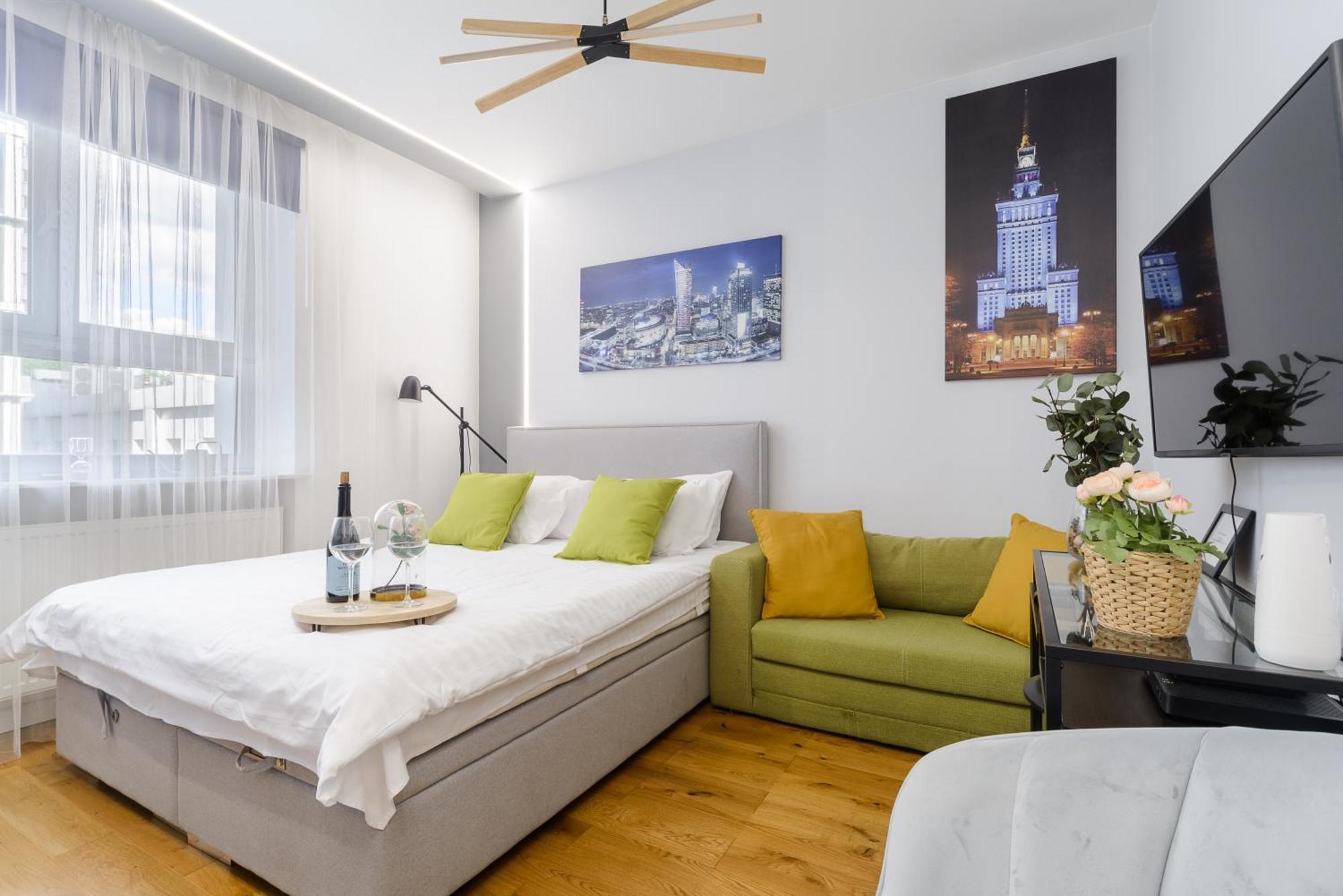 Lumina Cozy Studio In Center Варшава Екстериор снимка